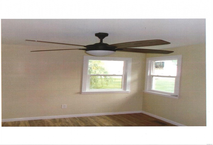 BEROOM CEILING FAN