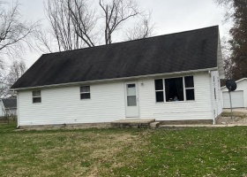 906 1150 Avenue, Shobonier, Illinois 62885, 3 Bedrooms Bedrooms, 5 Rooms Rooms,2 BathroomsBathrooms,Residential,For Sale,1150,MAR24073150